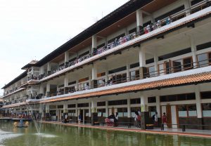 gedung smp almasoem bandung